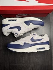 Nike Air Max 1 Essential